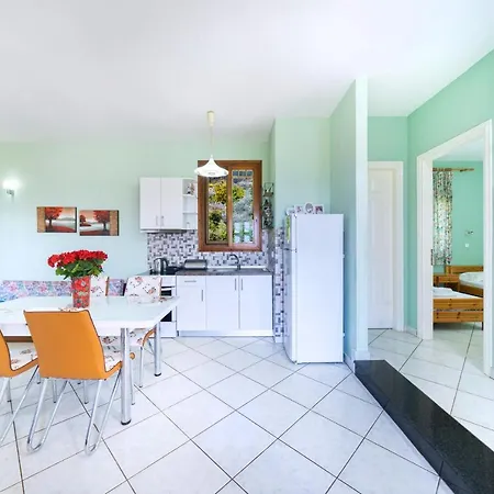 Melina 2 코이니라