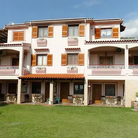 Apartment Melina 2 Koinira