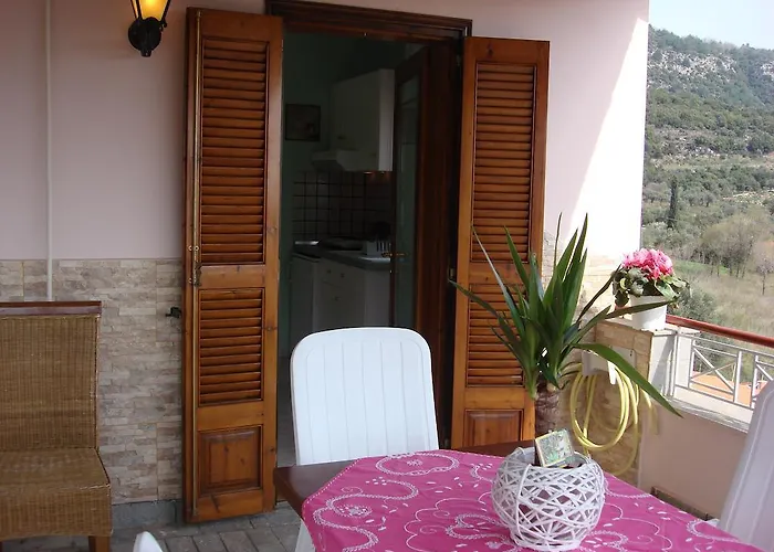 Melina 2 * 基尼拉