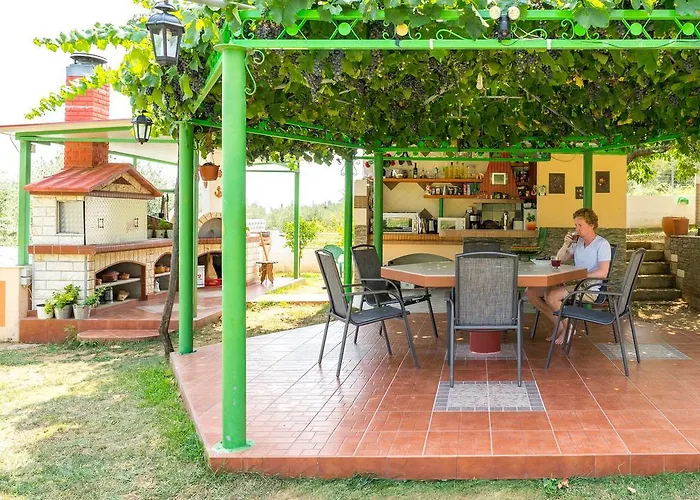 公寓 Melina 2 基尼拉